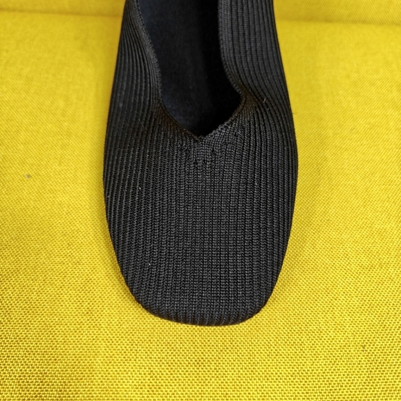 Vivaia Aria Black Knit Round Toe V-Cut Ballet Flats Casual Slip On Size 9.5 - Picture 5 of 9